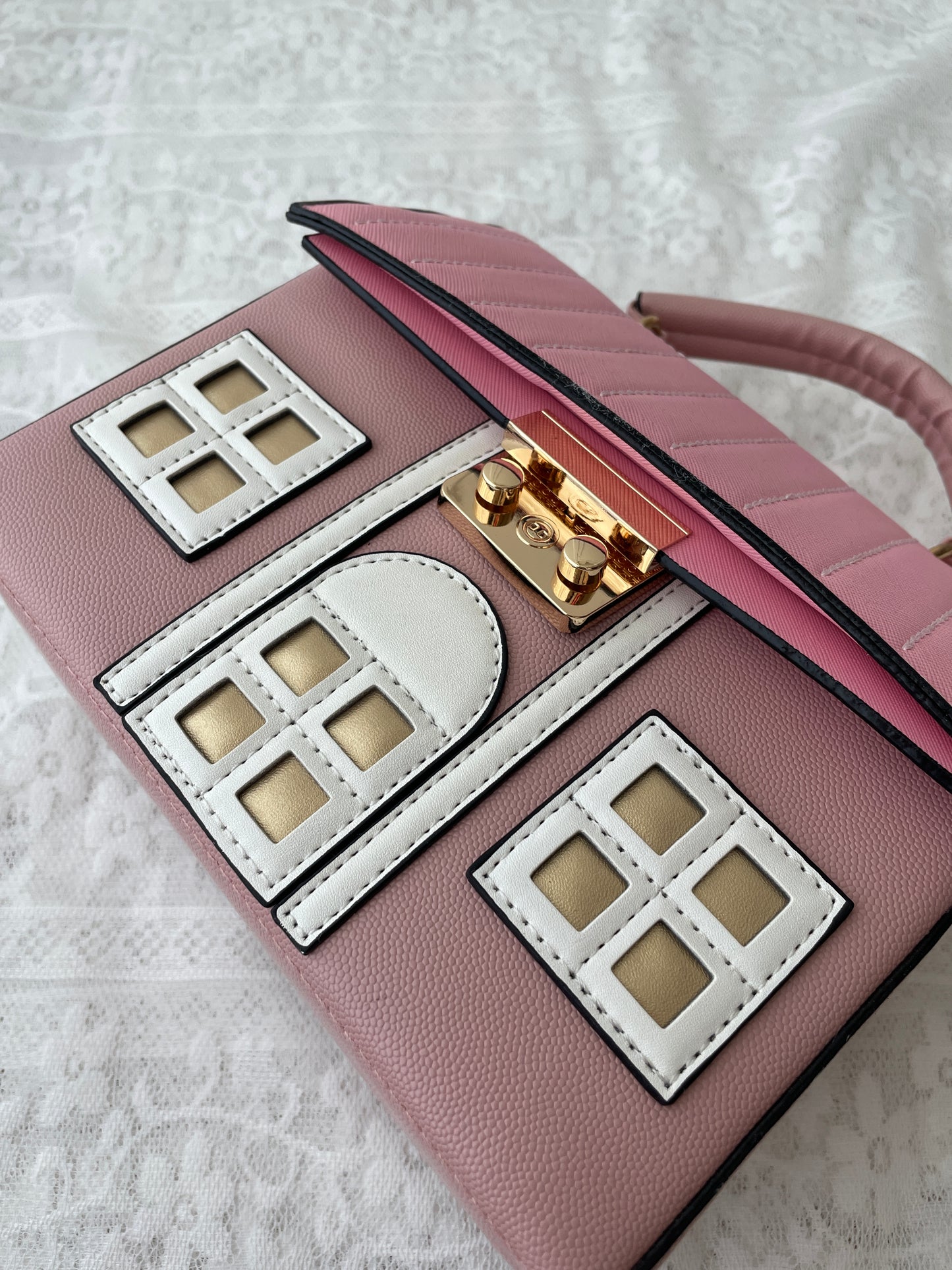 Cottage House Crossbody Bag (3 Colors)
