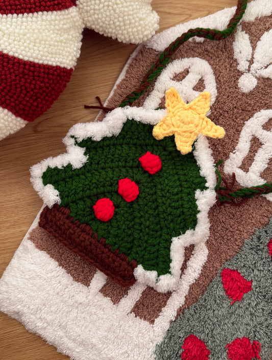 Christmas Tree Crochet Phone Pouch (Green)