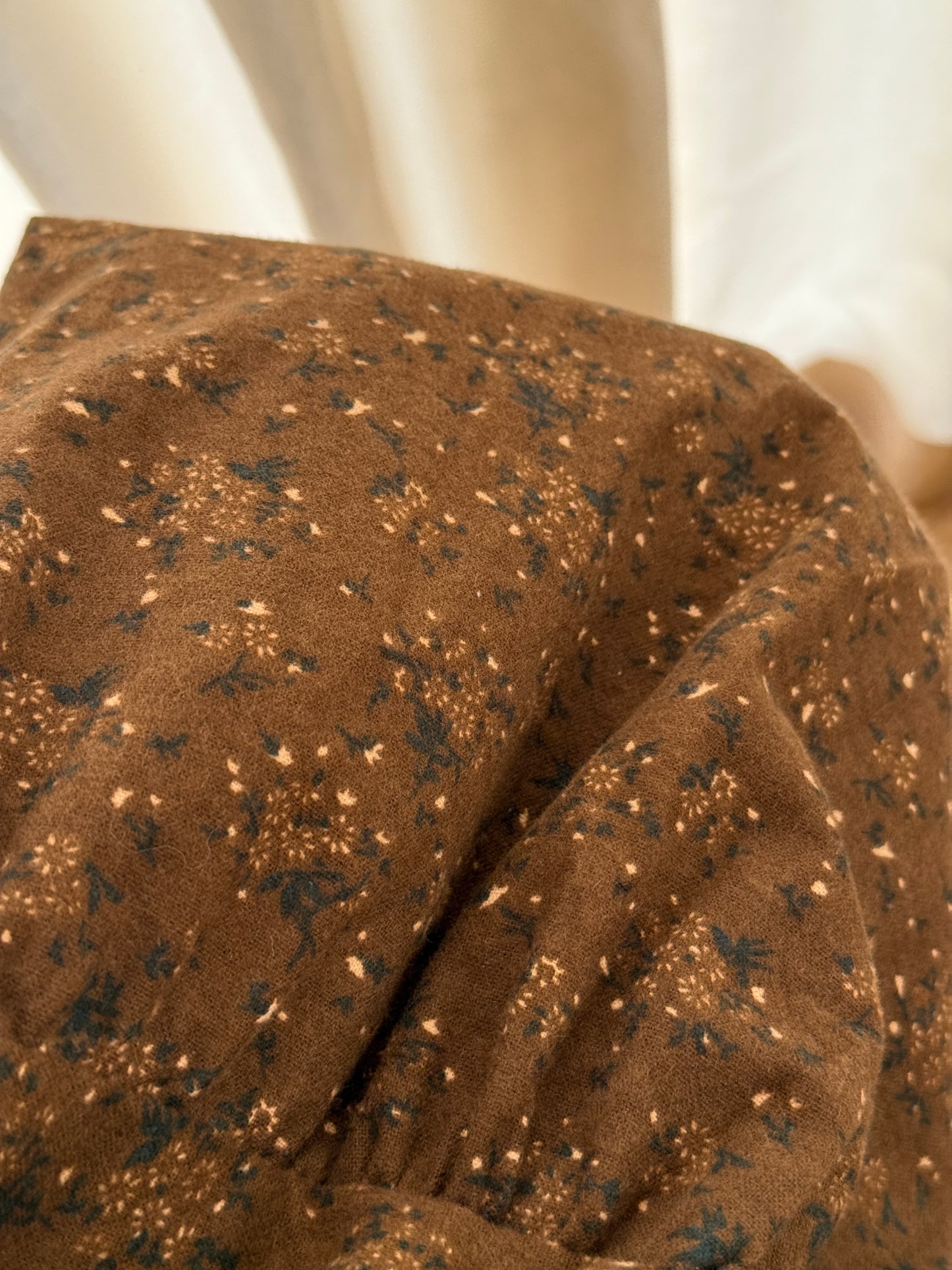 Cozy Floral Midi Skirt (2 Colors)