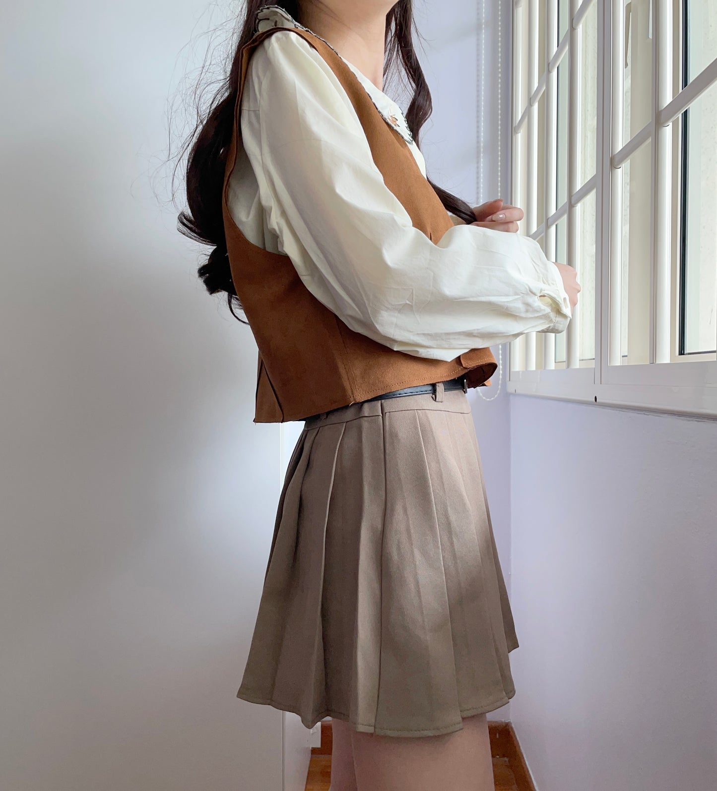 Journalist Suede Waistcoat (Camel)