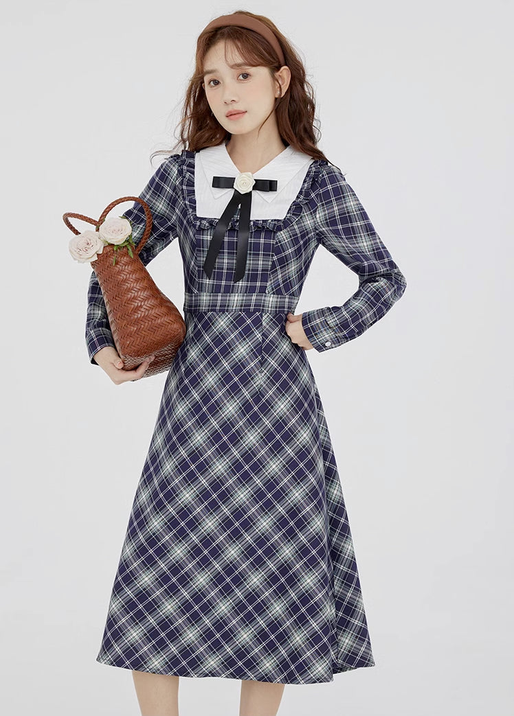 Uni Plaid Midi Dress (Navy)
