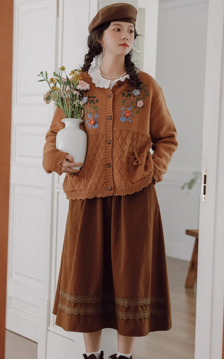 Grandma's Autumn Floral Embroidered Cardigan (2 Colors)