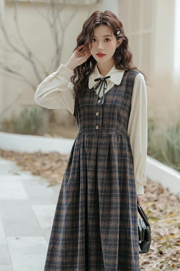 Edinburgh Plaid Pinafore Dress Set (Navy)