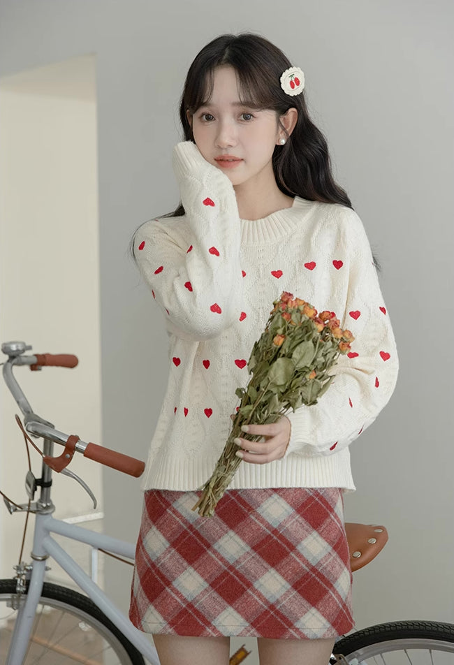 Little Hearts Embroidered Sweater (2 Colors)