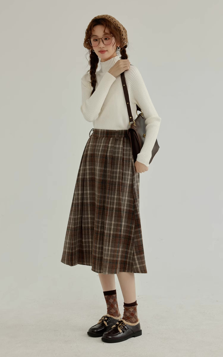 Espresso Plaid Pleated Midi Skirt (Khaki)