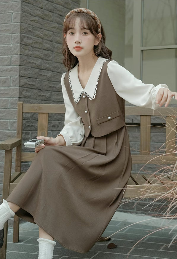 Traveller's Basic Midi Dress (Khaki)