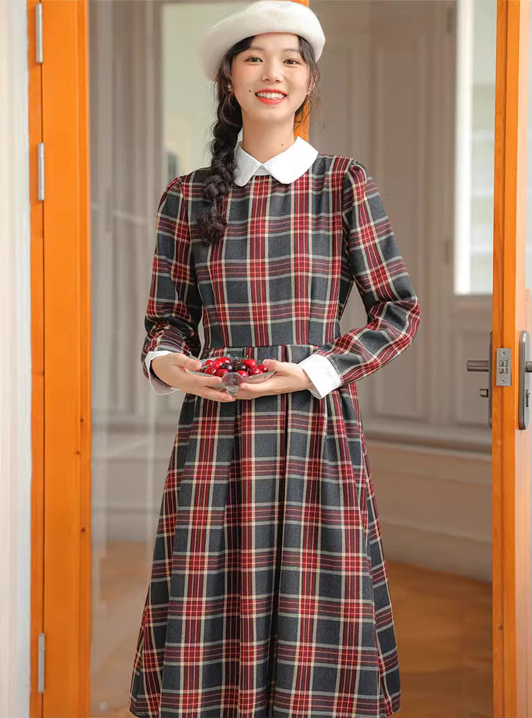Festive Plaid Midi Dress (Gray/Red)