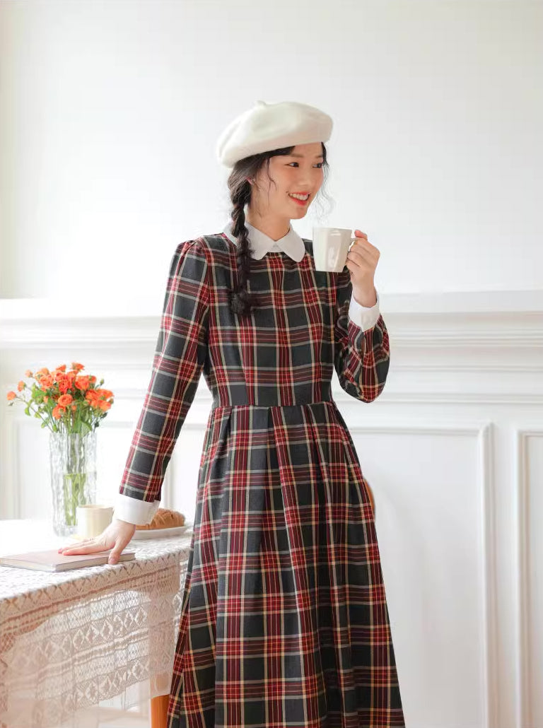 Festive Plaid Midi Dress (Gray/Red)