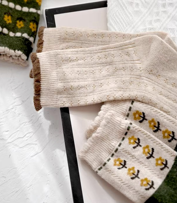 Rustic Daisy Wool Socks (5 Styles)