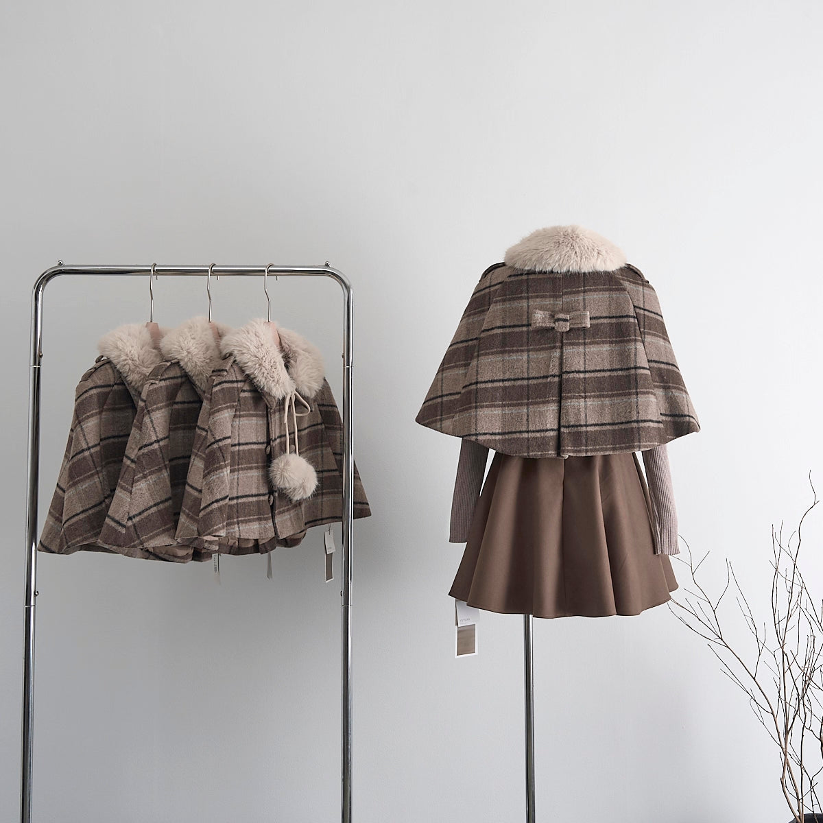 Mint Cocoa Plaid Capelet & Dress Set (Khaki)