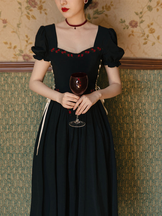 Onyx Rose Lace Up Dress (Black)