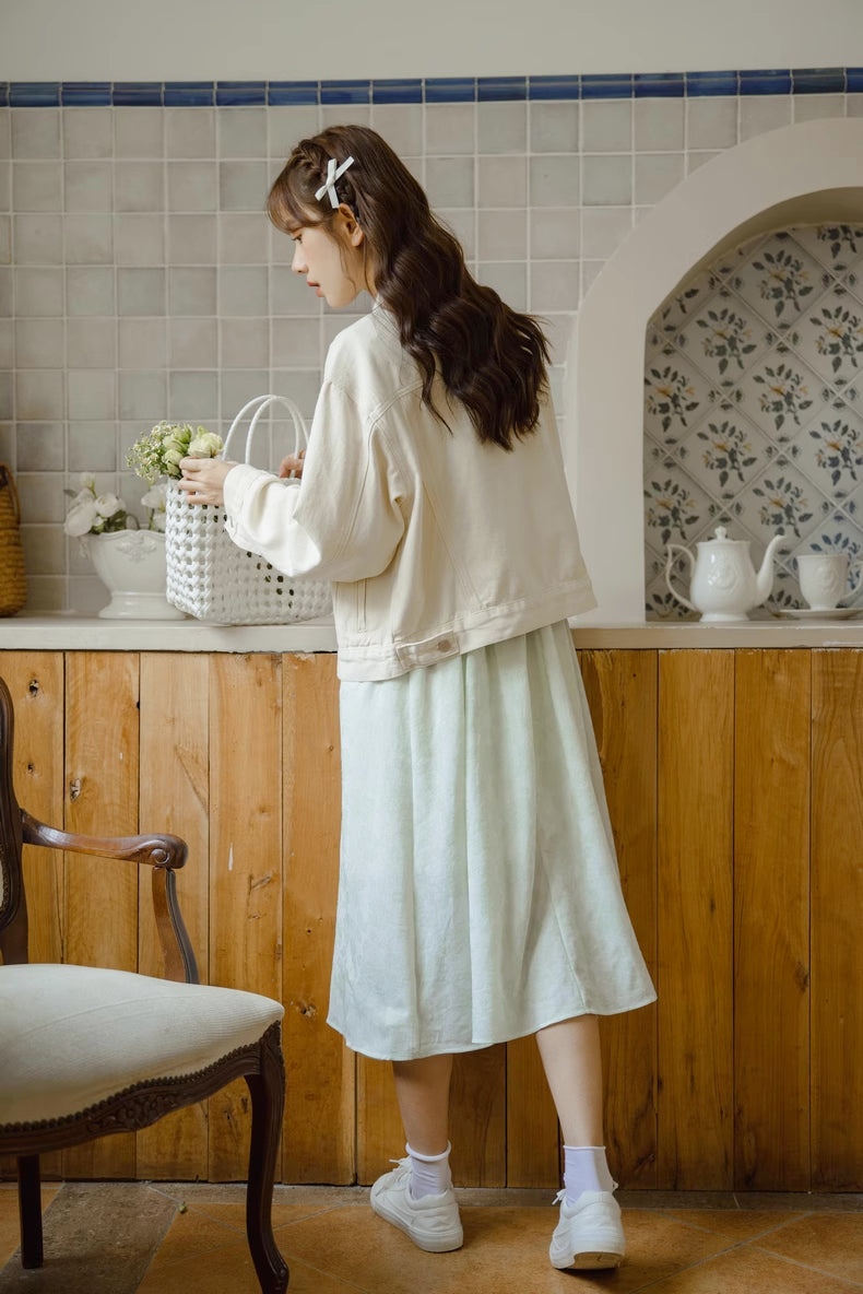 Flower Chain Embroidered Jacket (White)
