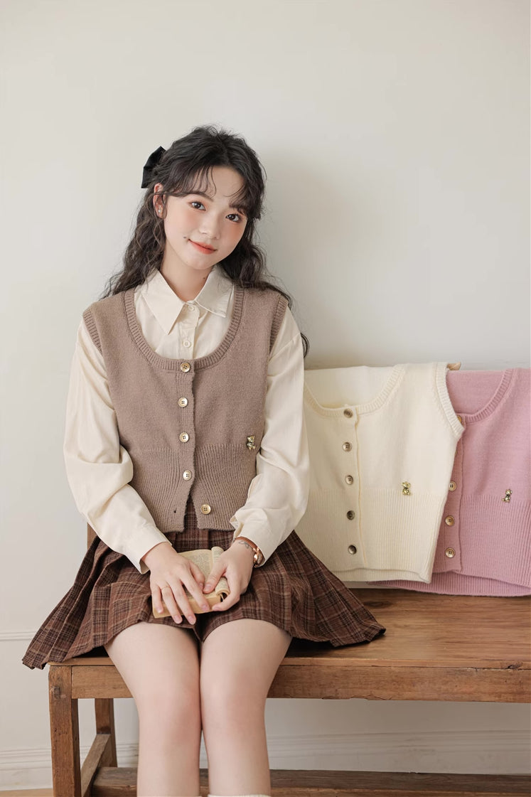 Little Bear Button Vest (3 Colors)