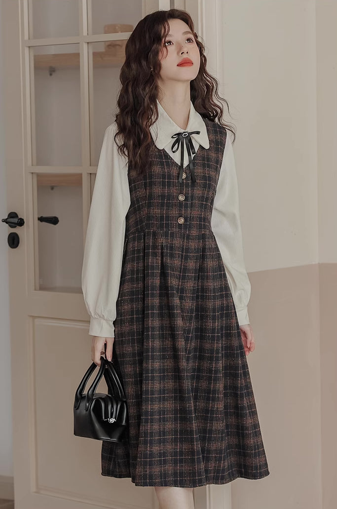 Edinburgh Plaid Pinafore Dress Set (Navy)