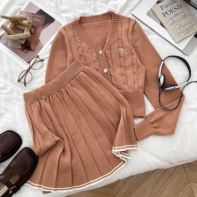 Monogram Knit Set (4 Colors)