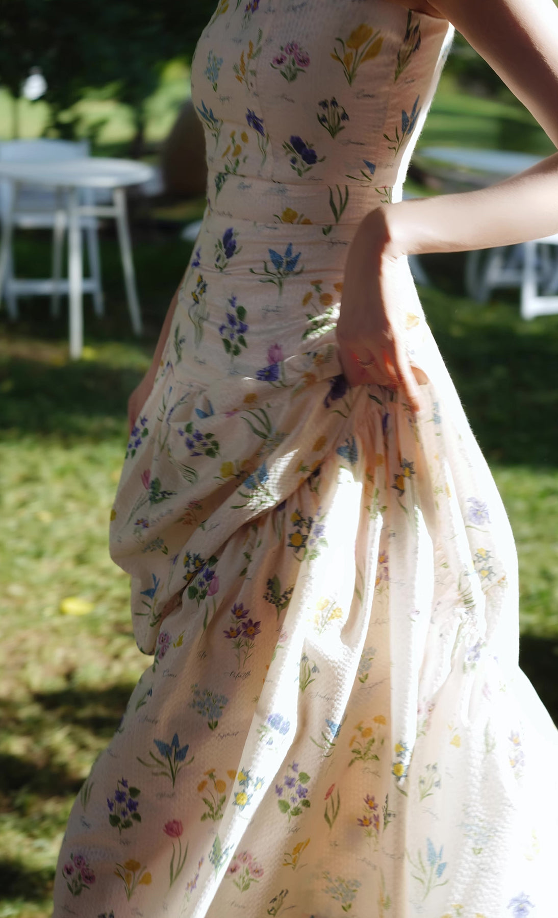 Floral Poetry Cami Maxi Dress (White)
