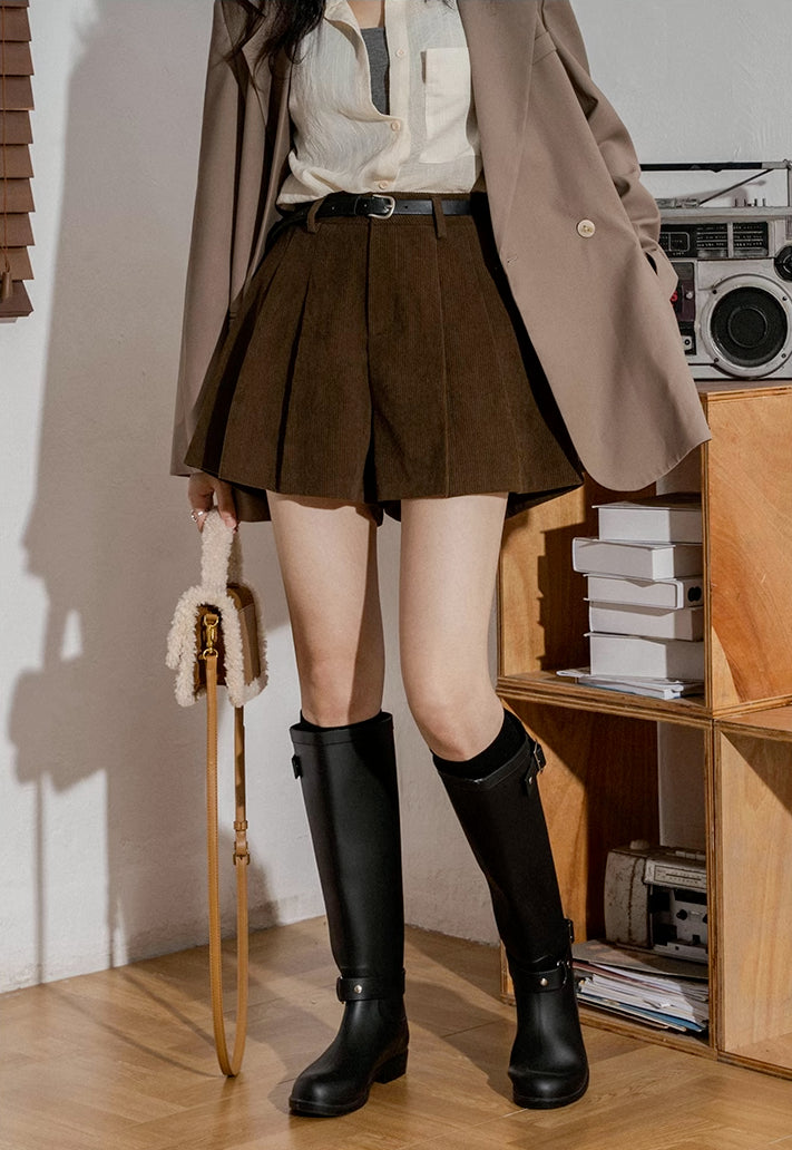 Corduroy Pleated Flared Shorts (3 Colors)
