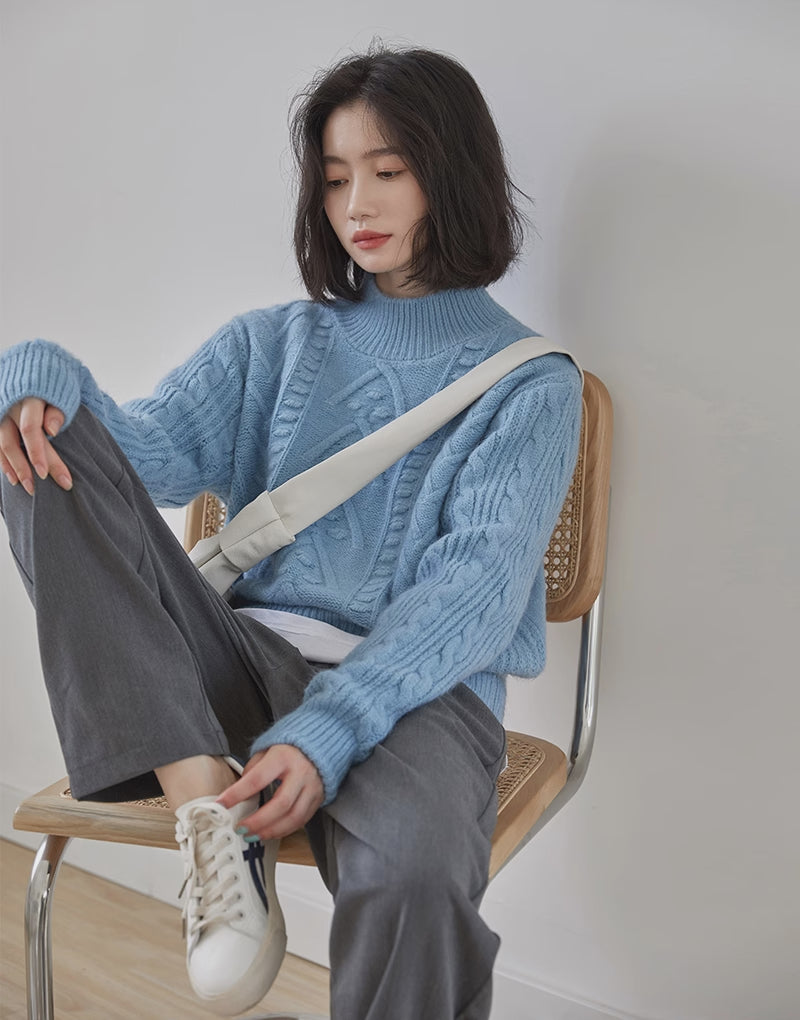 Arrowhead Mock Neck Sweater (4 Colors)
