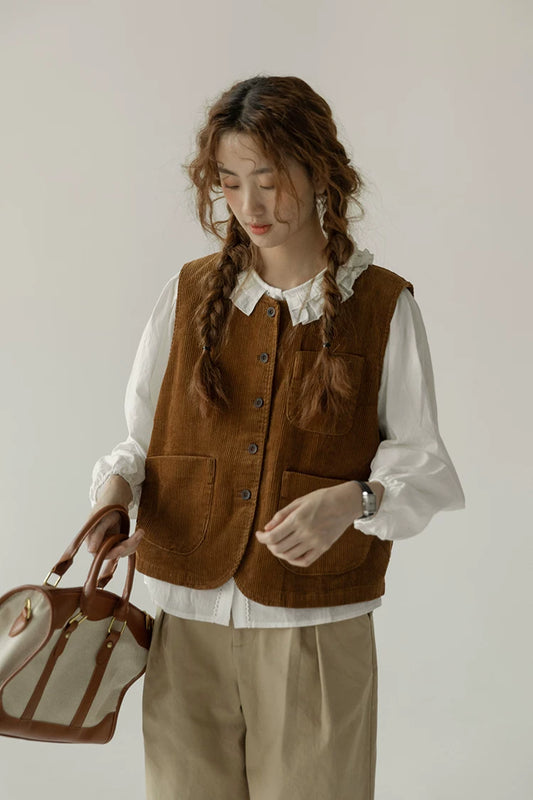 Corduroy Pocketful Vest (Brown)