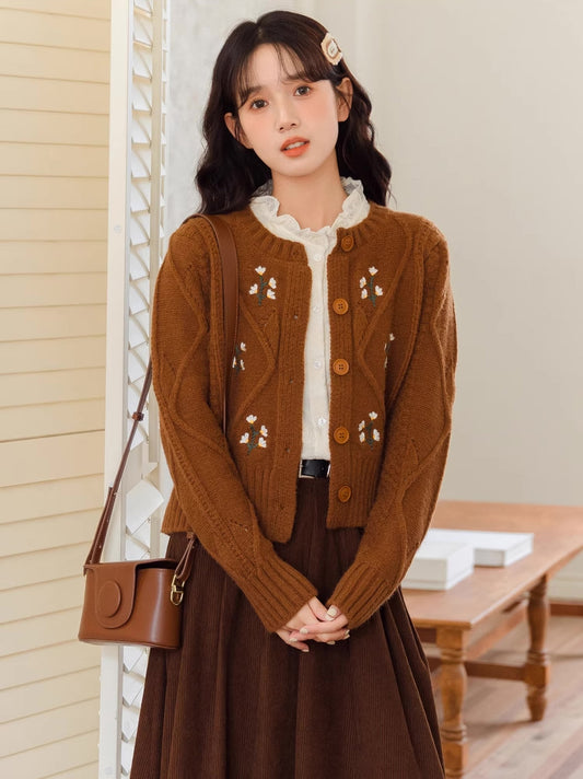 Ditsy Floral Embroidered Round Neck Cardigan (2 Colors)