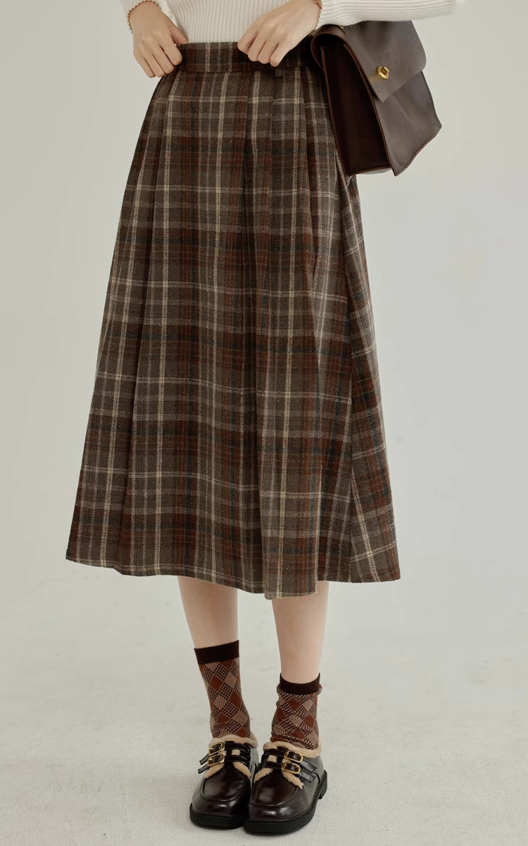 Espresso Plaid Pleated Midi Skirt (Khaki)
