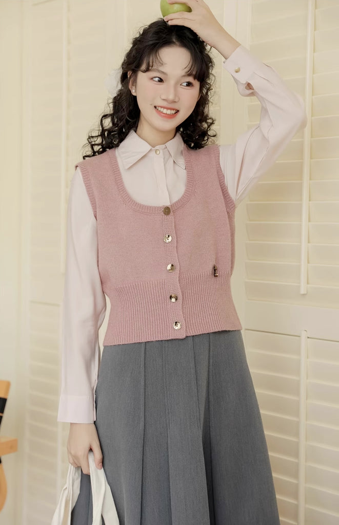 Little Bear Button Vest (3 Colors)