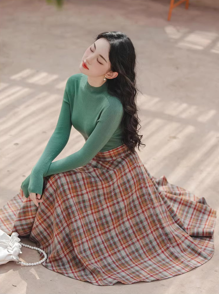 Maple Plaid Midi Circle Skirt (Multicolor)