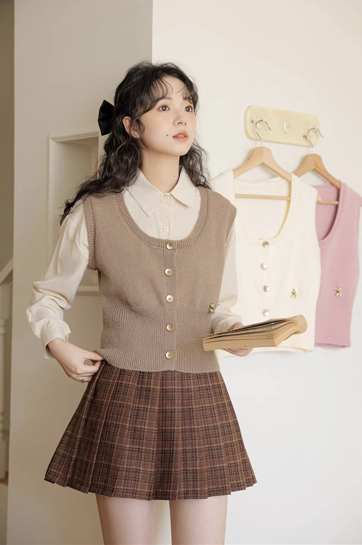 Little Bear Button Vest (3 Colors)
