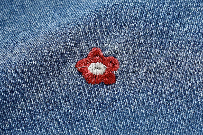 Popping Daisy Embroidered Jeans (Dark Denim)