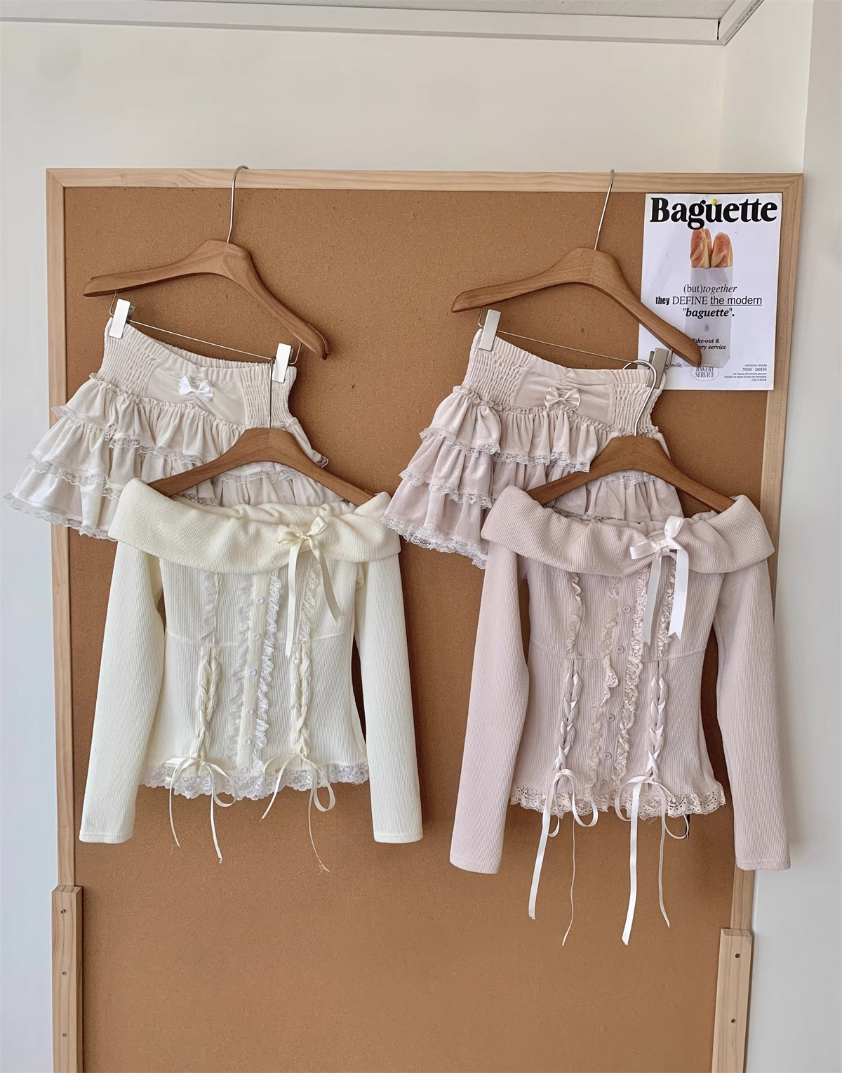 Ballet Lace Knitted Two-Piece Mini Skirt Set (2 Colors)