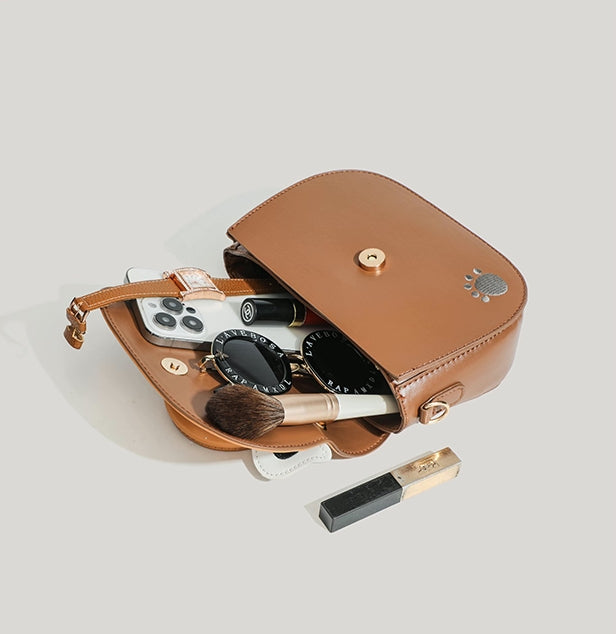 Red Panda Crossbody Bag (Brown)