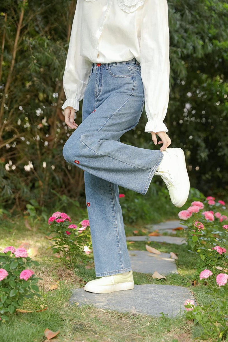 Popping Daisy Embroidered Jeans (Dark Denim)