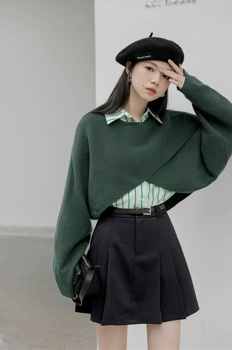 Criss Cross Cropped Throwover Sweater (Green)