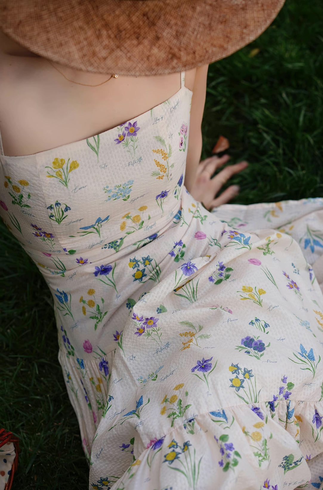 Floral Poetry Cami Maxi Dress (White)