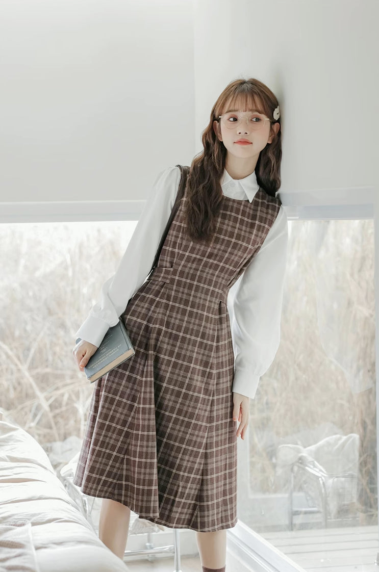 Cocoa Plaid Midi Dress (Dark Brown)