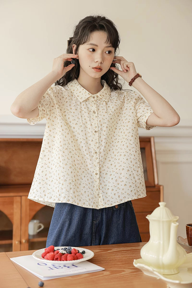 Ditsy Floral Blouse (Beige)