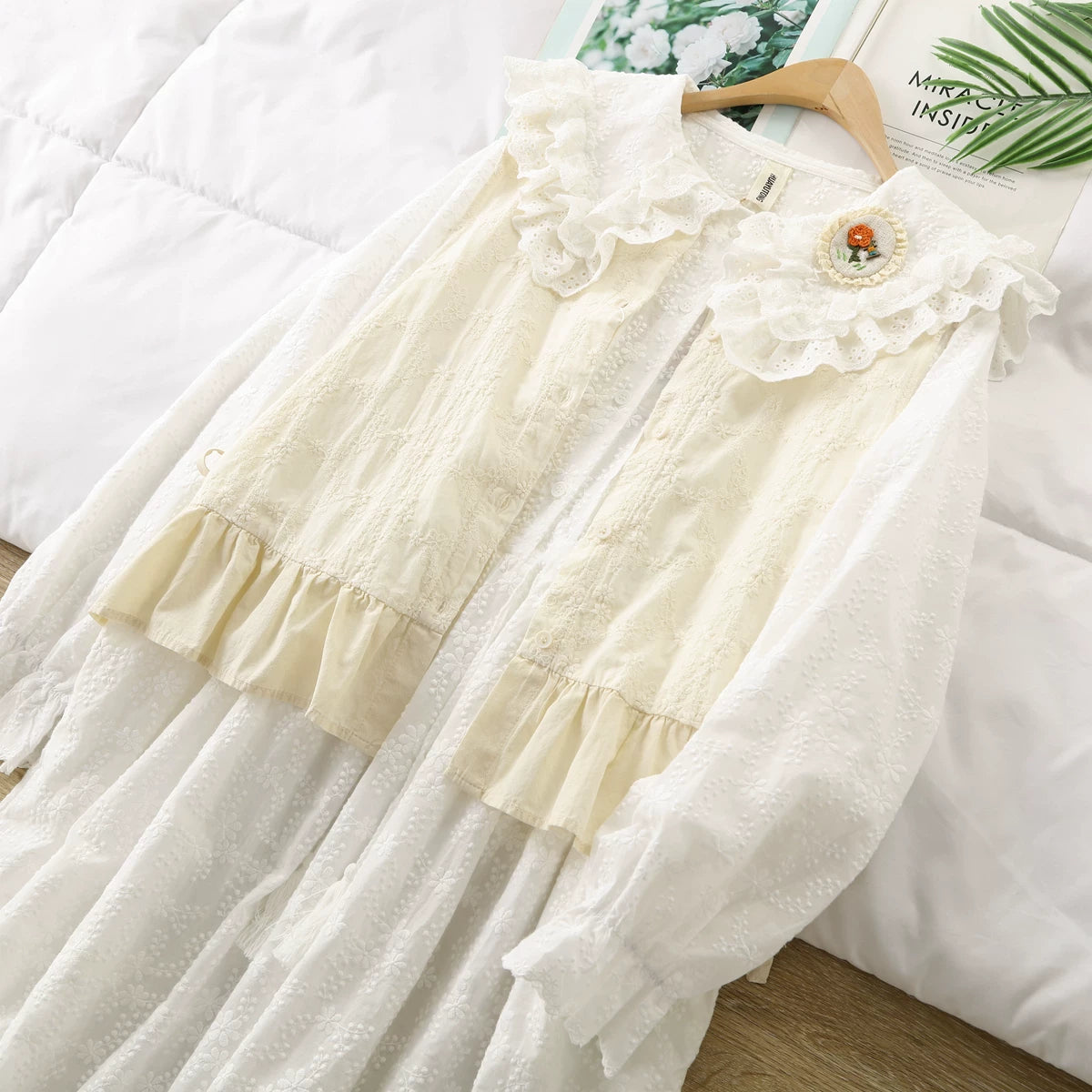 Floral Whimsy Embroidered Vest (Beige)
