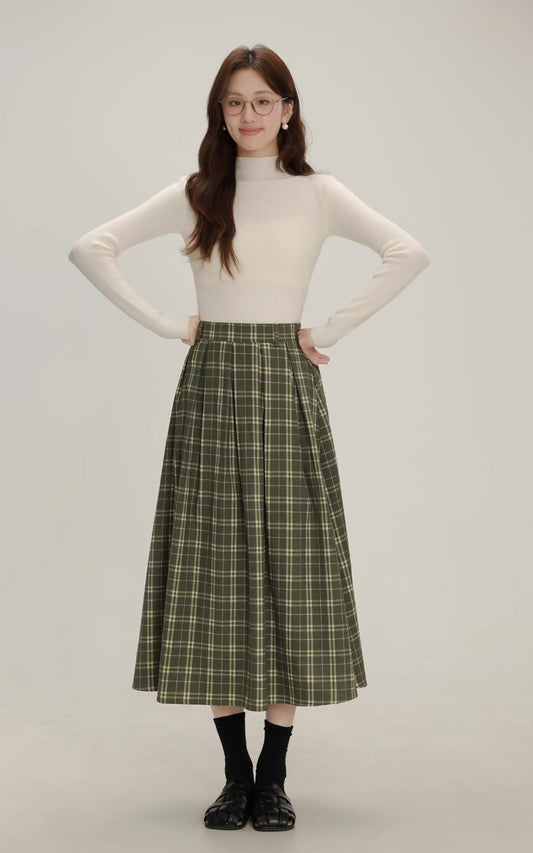 Evergreen Plaid Midi Skirt (Green)