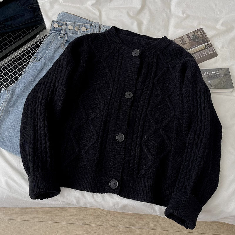 Cable Knit Round Neck Cardigan (7 Colors)