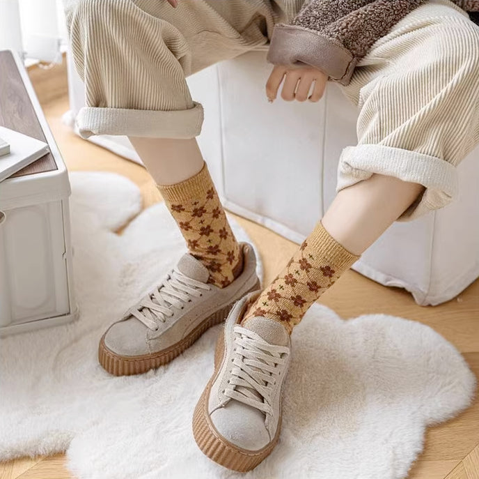 Rustic Daisy Wool Socks (5 Styles)