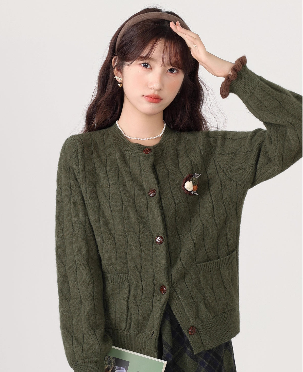 Braided Round Neck Cardigan (Olive)