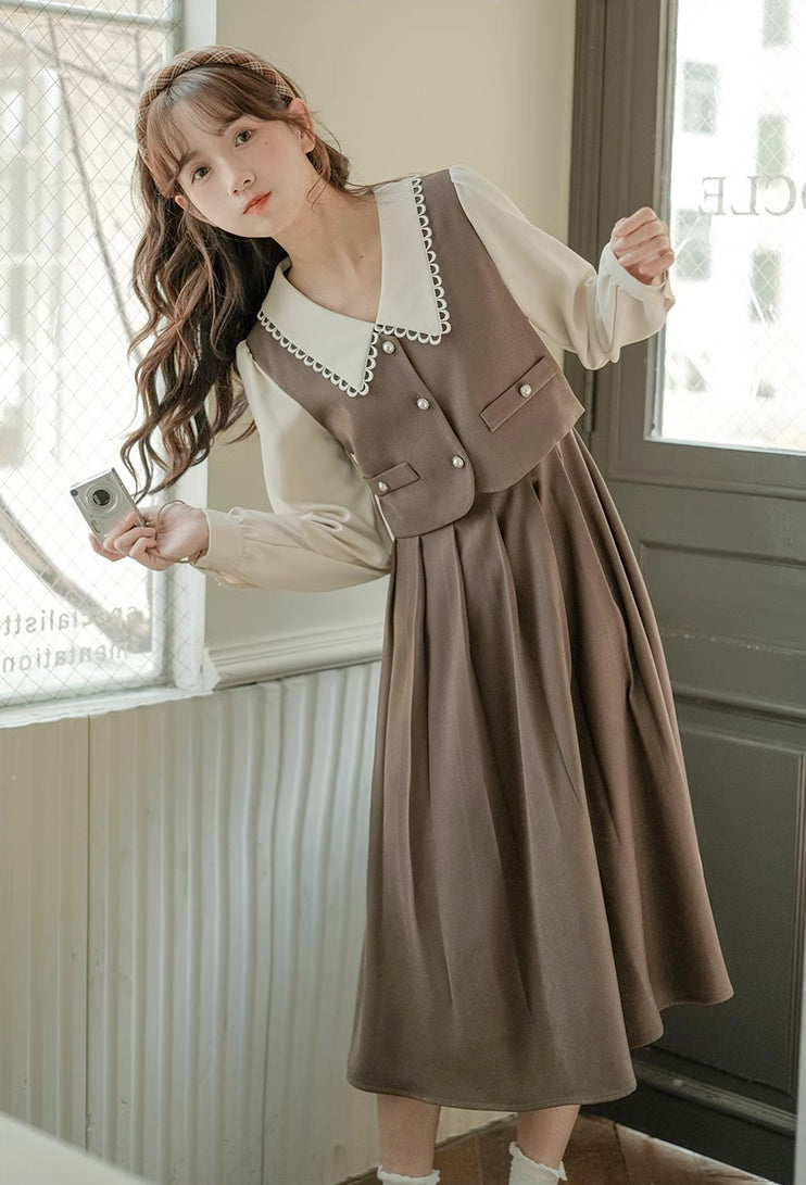 Traveller's Basic Midi Dress (Khaki)