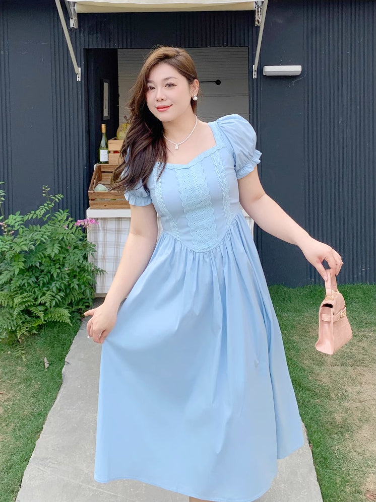 Jolie Broderie Midi Dress (3 Colors)