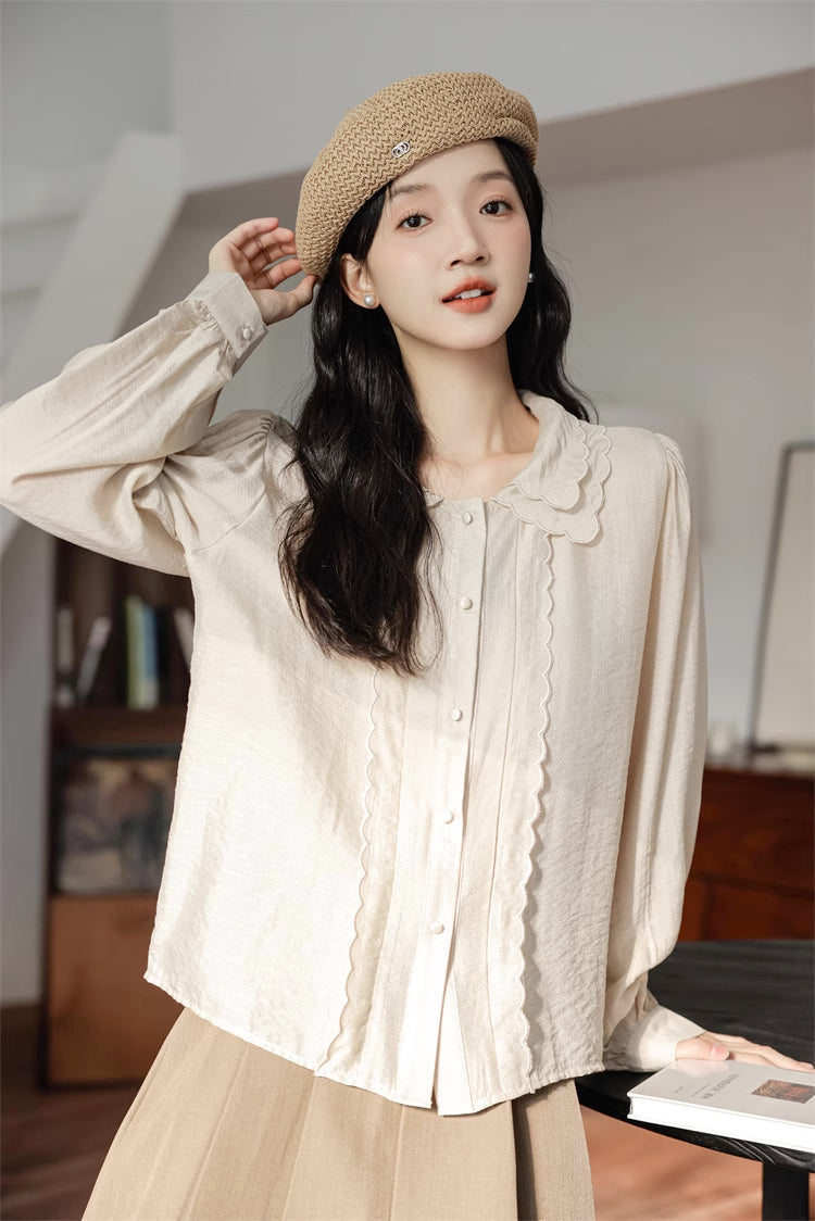 Scallop Trim Blouse (Light Khaki)
