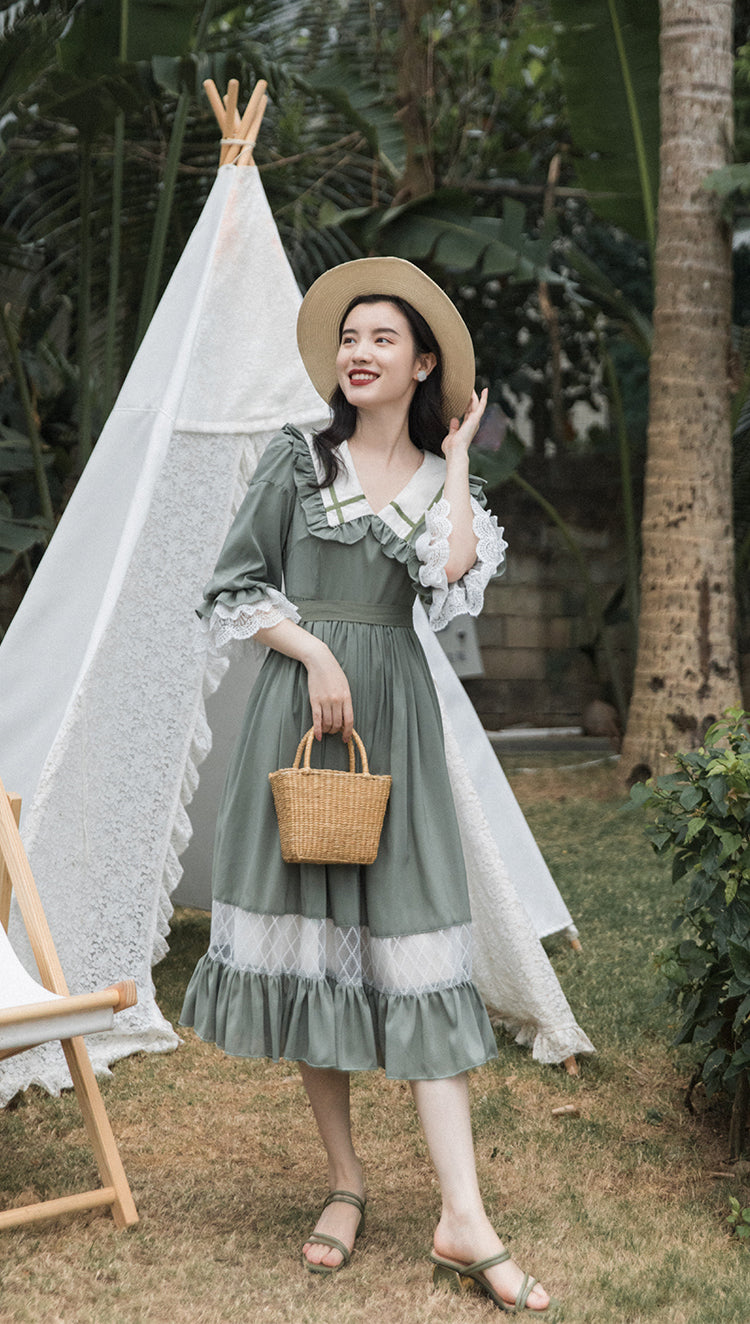Adventure Peter Pan Collar Dress (Sage)