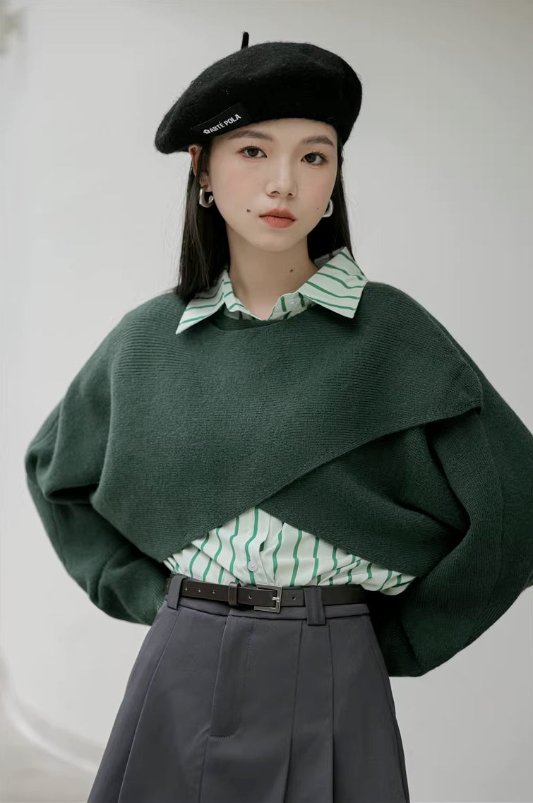 Criss Cross Cropped Throwover Sweater (Green)