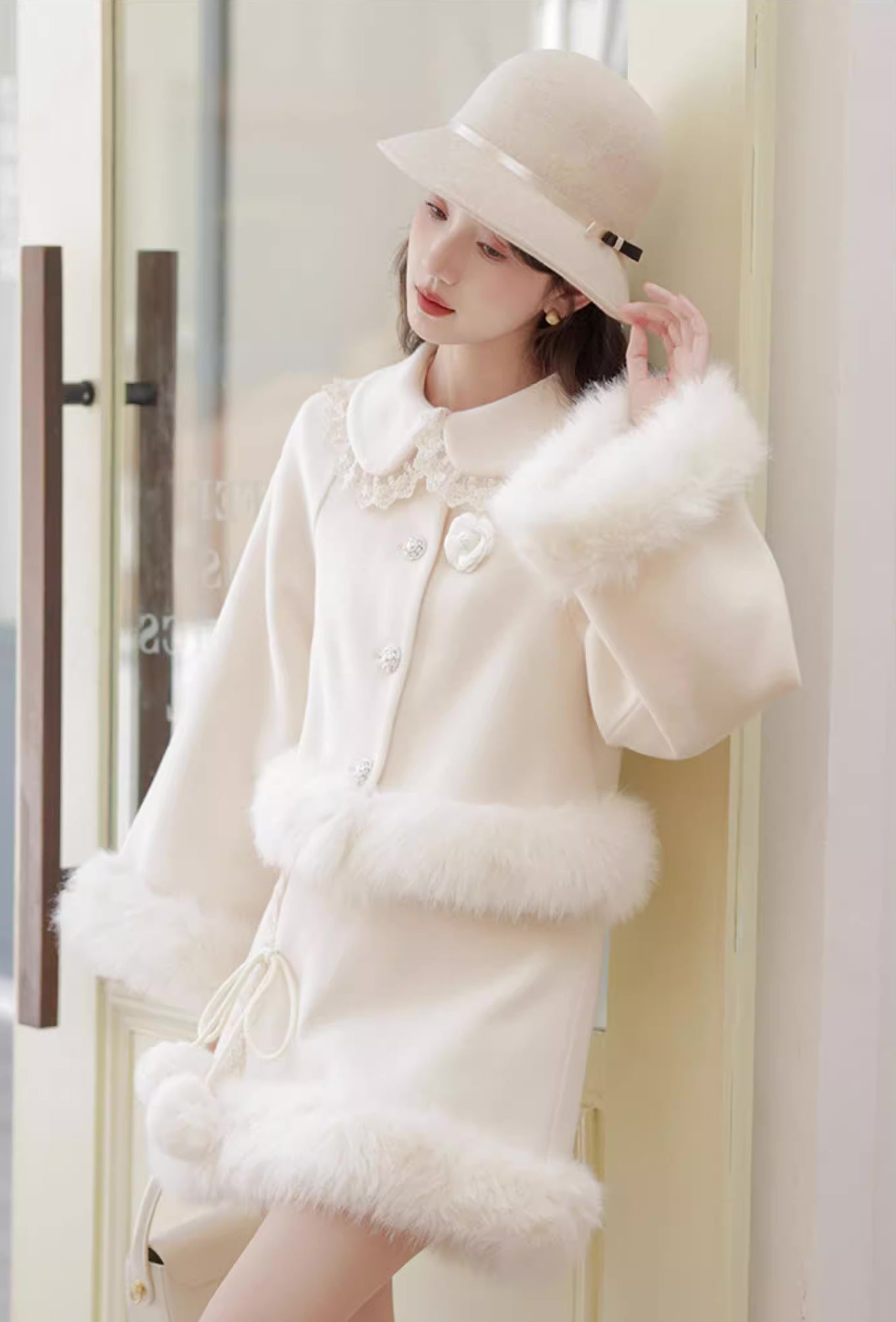Fuzzy Snow Puff Tweed Set (Cream)