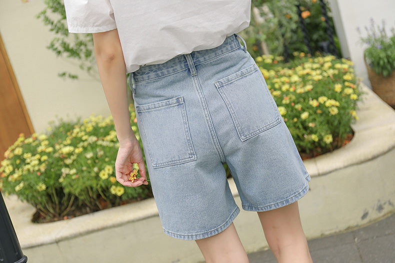 Flower Pop Embroidered Shorts (Light Denim)