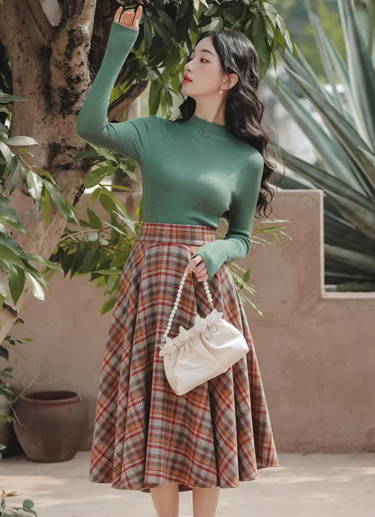 Maple Plaid Midi Circle Skirt (Multicolor)