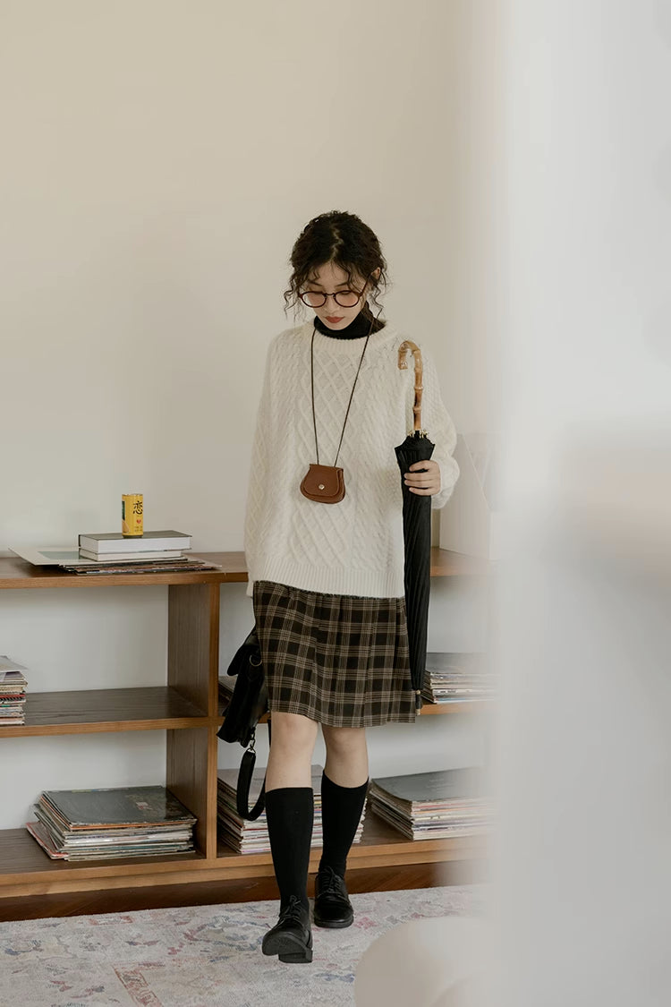 Braided Cable Knit Sweater (2 Colors)